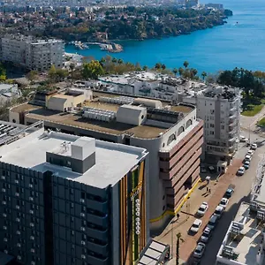 Afflon Loft فندق