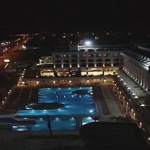 Sunthalia And Hotel