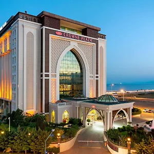 Crowne Plaza By Ihg Hotel