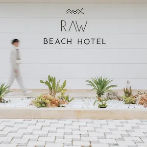 Raw Hotel